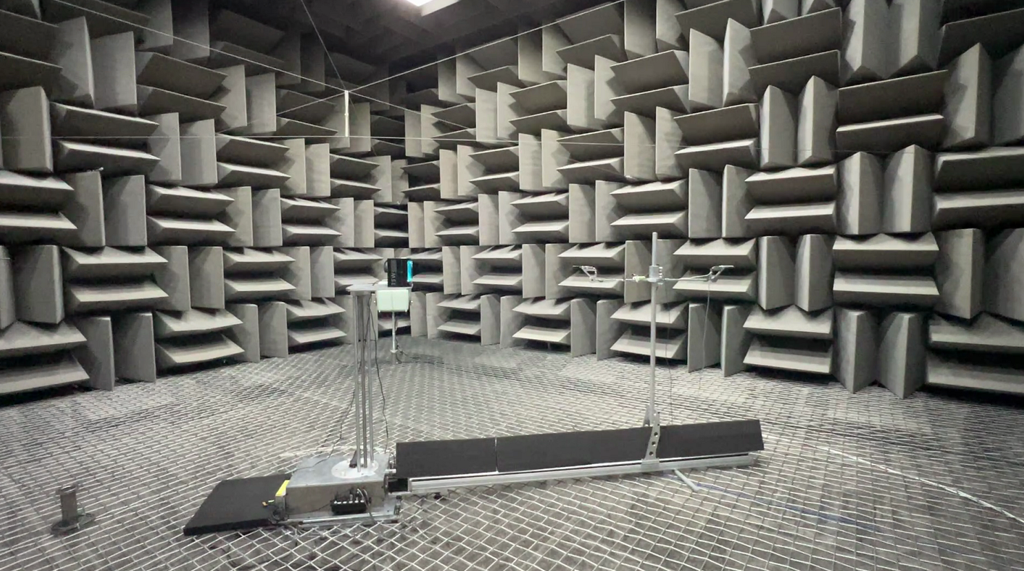 &ldquo;未來已來--高質(zhì)量發(fā)展看廣東&rdquo;網(wǎng)絡主題宣傳活動走進東莞,聚焦&ldquo;科技創(chuàng)新+先進制造&rdquo;